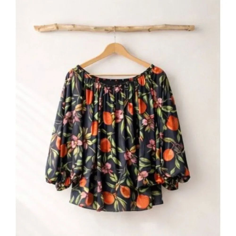 G by Guiliana NWT fruit print 🍊 blouson blouse small